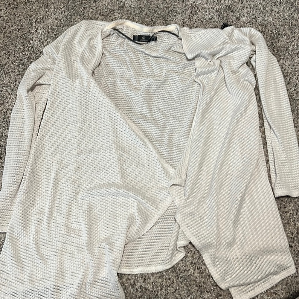 Volcom go go wrap sweater- size XL